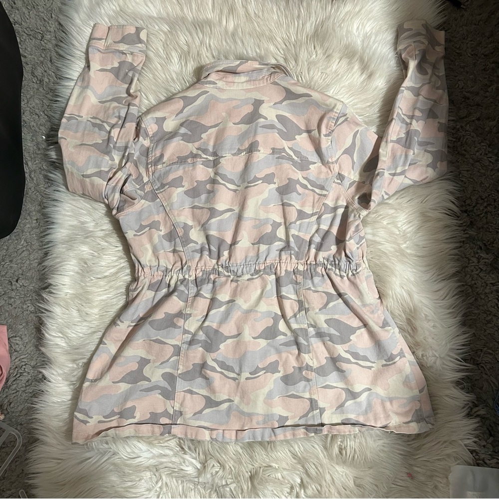 Torrid pink Camo jacket. - Picture 9 of 11
